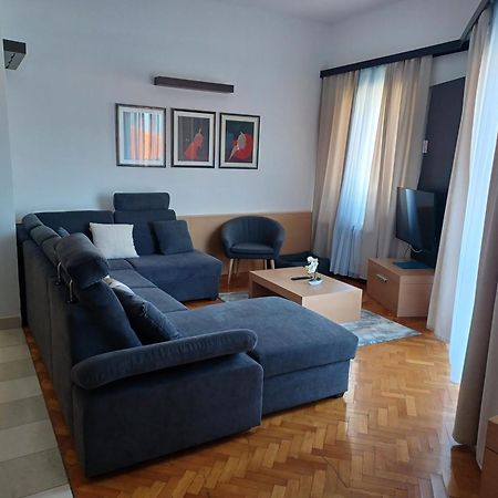Apartment Aci Marina Cres Exterior foto
